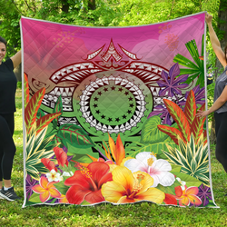 Cook Islands Polynesian Manta Ray Tropical Flowers Quilt