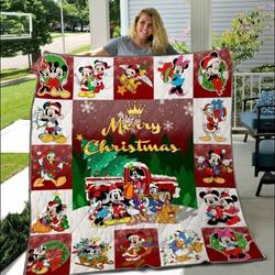 Disney Characters Merry Christmas Quilt  Dnstyles