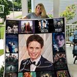 eddie redmayne quilt blanket 01 d2455109