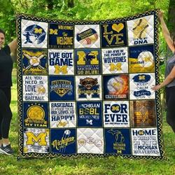 Michigan Wolverines Quilt Blanket Fan