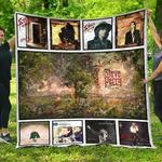 steve perry while premium quilt blanket quilt d2417263