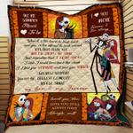 the couple in christmas quilt d2484810