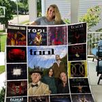 tool band quilt blanket 01 d2451795