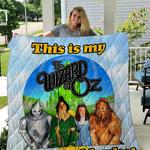 wizard of oz watching quilt blanket 01 d2451826
