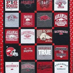 Arkansas Razorbacks Quilt Blanket