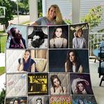 hailee steinfeld quilt blanket d2349804