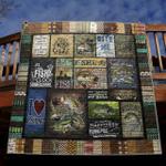 live love fish hur quilt cysiur d2389824