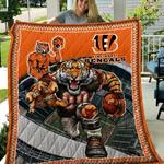 ncaa cincinnati bearcats quilt blanket 1060 d2352407
