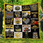 ncaa wichita state shockers 3d customized personalized quilt blanket 1156 d2319009