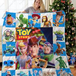 Ta - Toy Story Characters Quilt Blanket