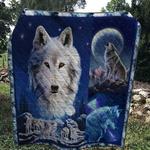 wolf in the night quilt v1 d2386768