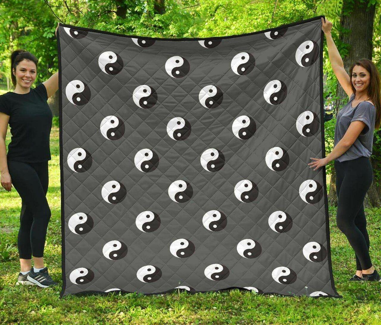 Yin Yang Cl12100762Mdq Quilt Blanket yin yang cl12100762mdq quilt blanket d2379508