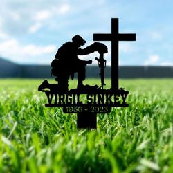 personalized kneeling soldier memorial sign yard army military veteran stakes grave marker cemetery decor custom metal sign 2
