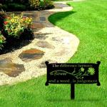 personalized the different between a flower and a weed funny garden decorative custom metal sign 0