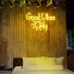 the art of neon sign 2163 2
