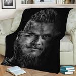 70720 ragnar lodbrok fleece throw blanket 0