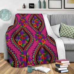 Ivy Pink Fleece Throw Blanket Meaningful Gift For Halloween Christmas