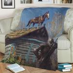 roach fleece throw blanket 0