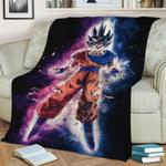 son goku super saiyan fleece throw blanket 0