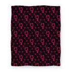 blanket50fl whi z1 t female cat symbol pattern