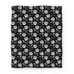 blanket50fl whi z1 t floral and leaves pattern black
