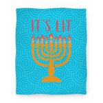 blanket50fl whi z1 t it s lit menorah